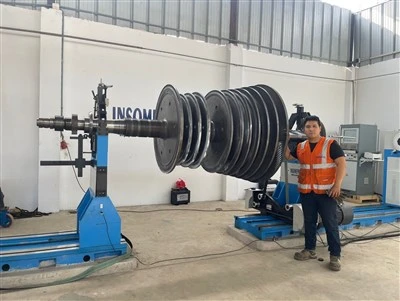 PHW-30T Universal Joint Generator Rotor Balancing Machine Turbin Balancing Machine